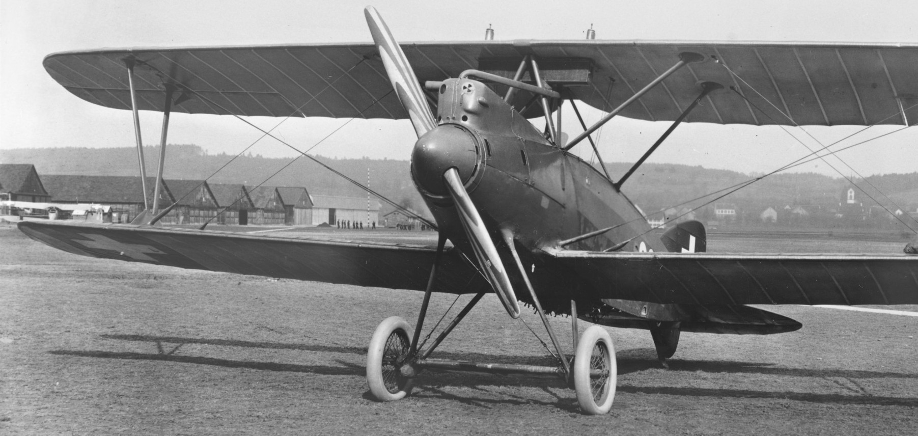 Zepp et Häfeli : les appareils de la troupe d’aviation